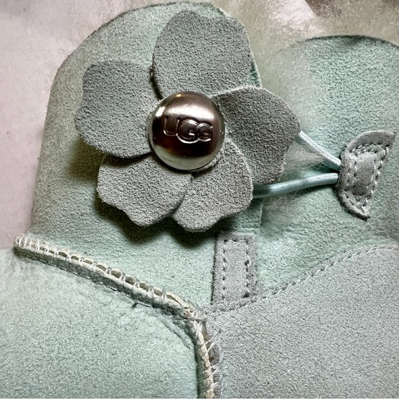 New Mint UGG Boots FREE SHIPPING - Picture 4 of 13